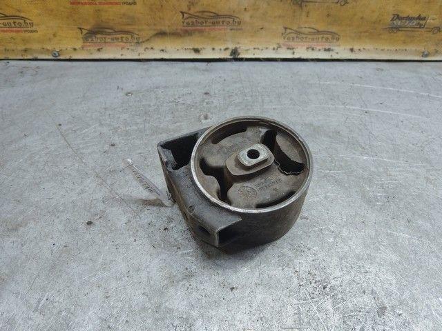 Подушка крепления двигателя A674ZY Volkswagen Passat купить с доставкой