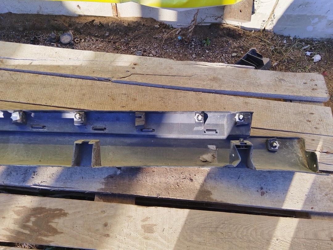 Накладка на порог ZX5V4F Ford Fusion undefined