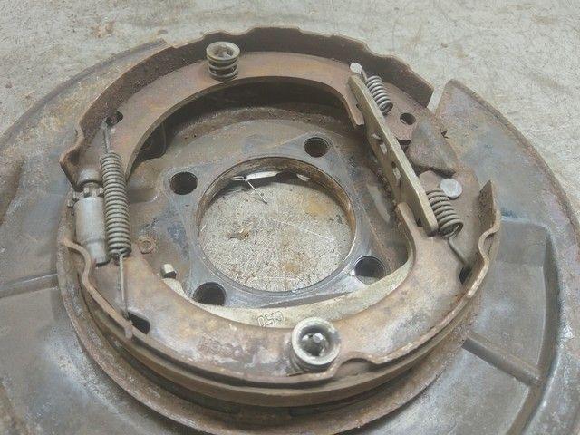 Кожух защитный тормозного диска 9S51LK Toyota Corolla Verso купить в магазине запчастей бу