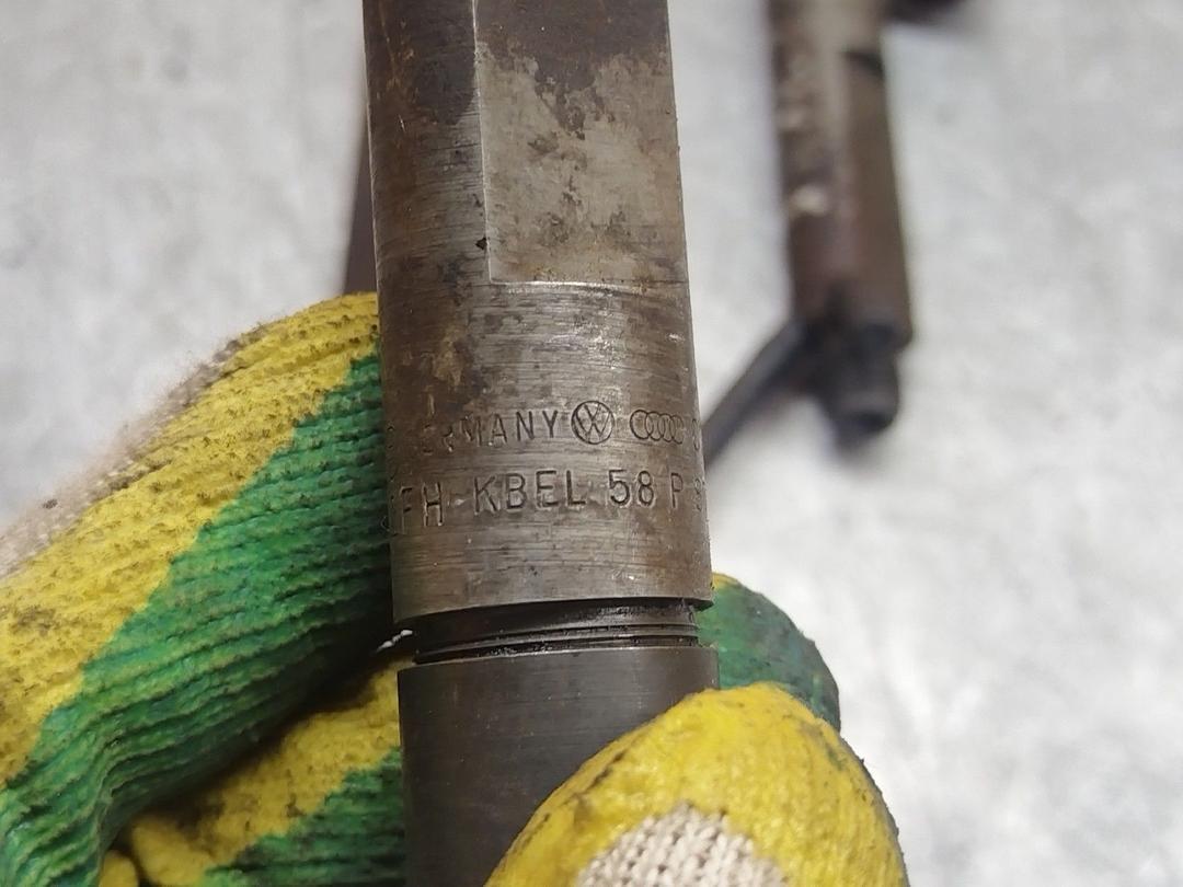 Форсунка UJI904 Volkswagen Sharan купить в магазине запчастей бу