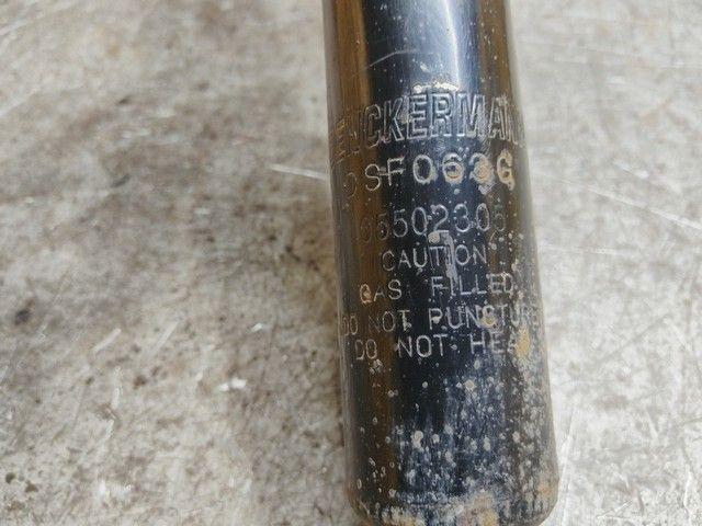 Амортизатор задний левый 7XXSGA Volkswagen Jetta купить на авторазборке