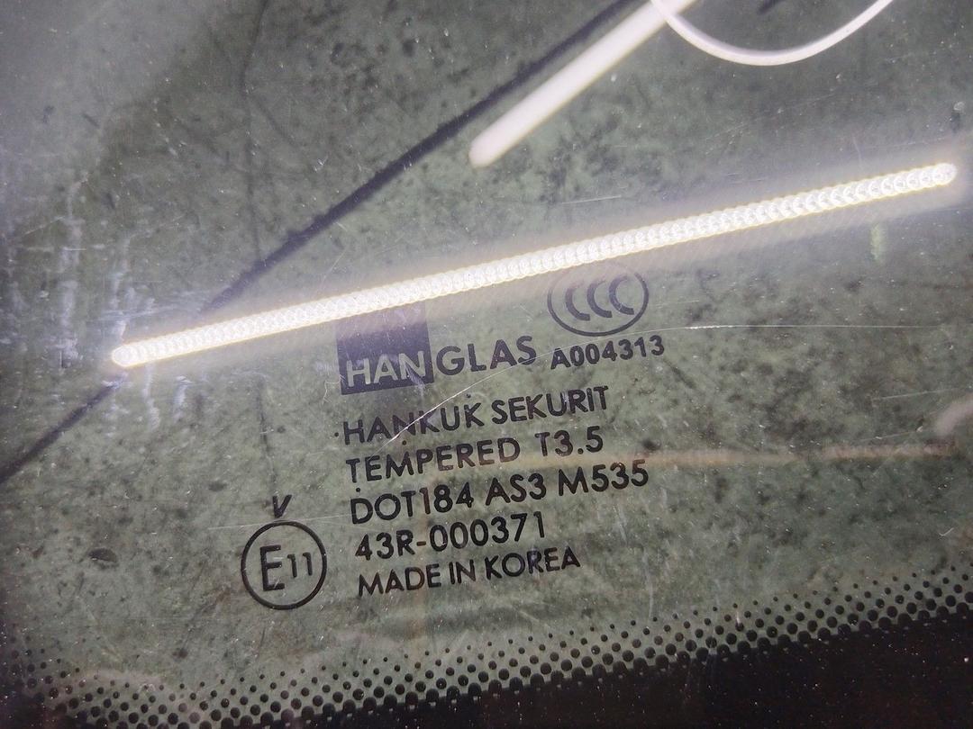 Комплект задних стекол 9N2B2T Hyundai Trajet - Фото 2