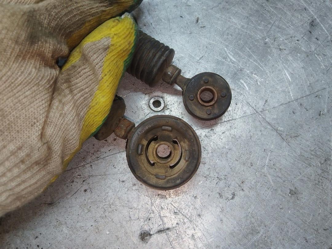 Трос кулисы КПП 6AD4D3 Mitsubishi Carisma купить