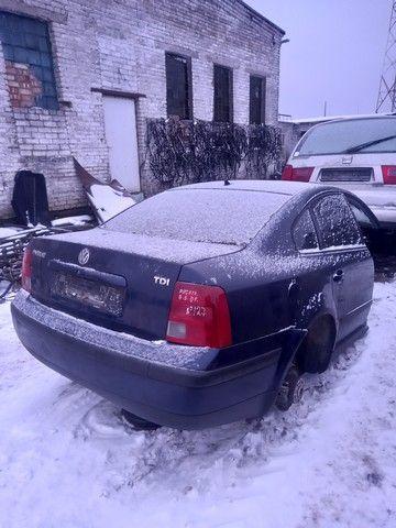 Полка багажника 36PM9J Volkswagen Passat - Фото 3