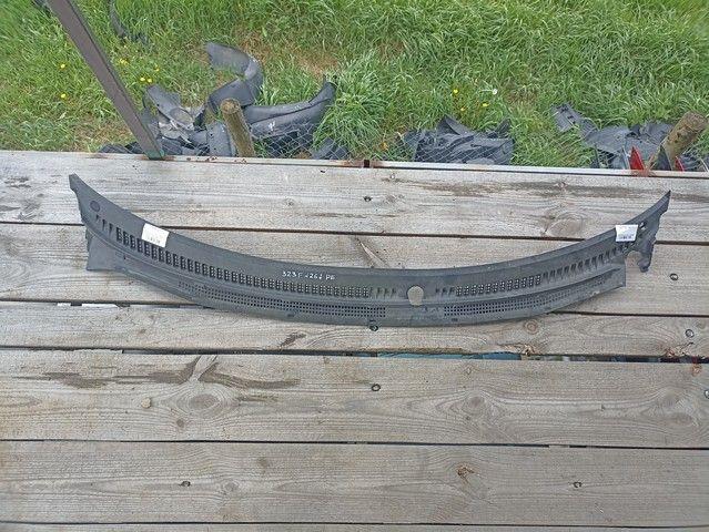 Дождевик 2QXW70 Mazda 323F - Фото 1