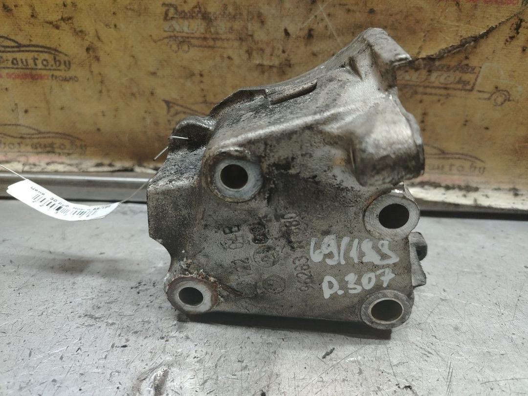 Кронштейн двигателя TJ94UI Peugeot 307 - Фото 1