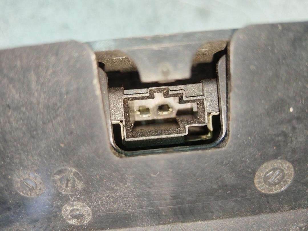 Стоп-сигнал Z9RH17 Renault Safrane купить с доставкой