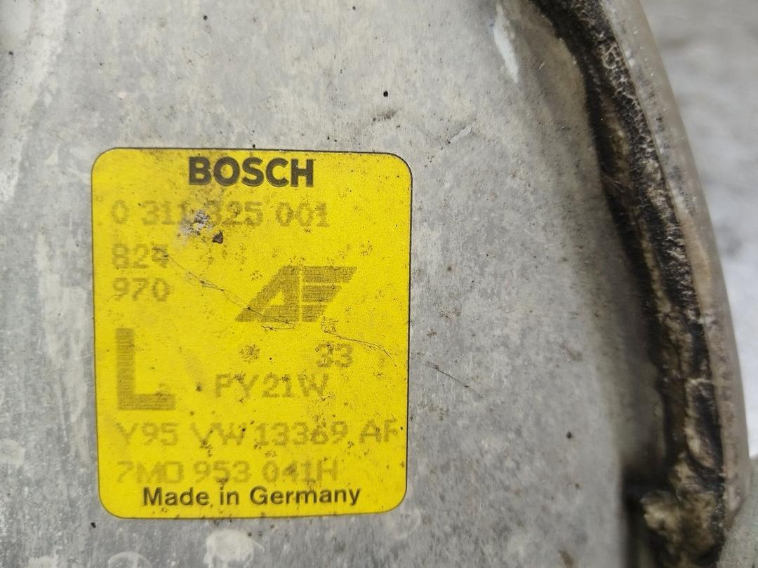 Поворотник левый ZQC5FX Seat Alhambra купить с доставкой