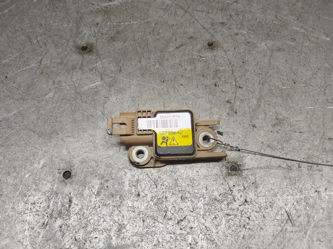 Датчик удара 3RCWTF Saab 9-3