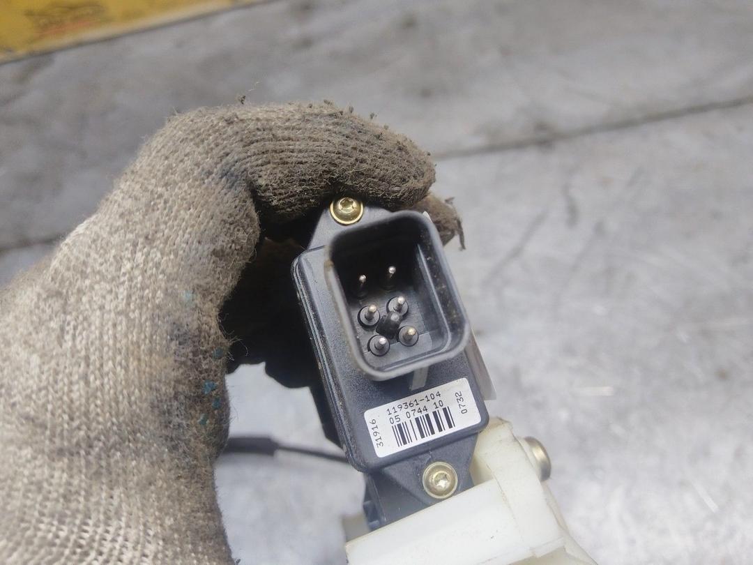 Стеклоподъемник электрический передний левый 9I6CTC Mitsubishi Space Star - Фото 3