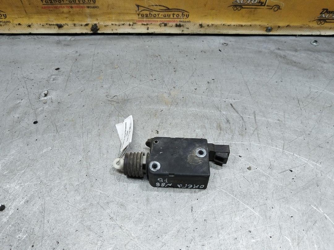 Активатор замка багажника LS024I Opel Omega купить с доставкой