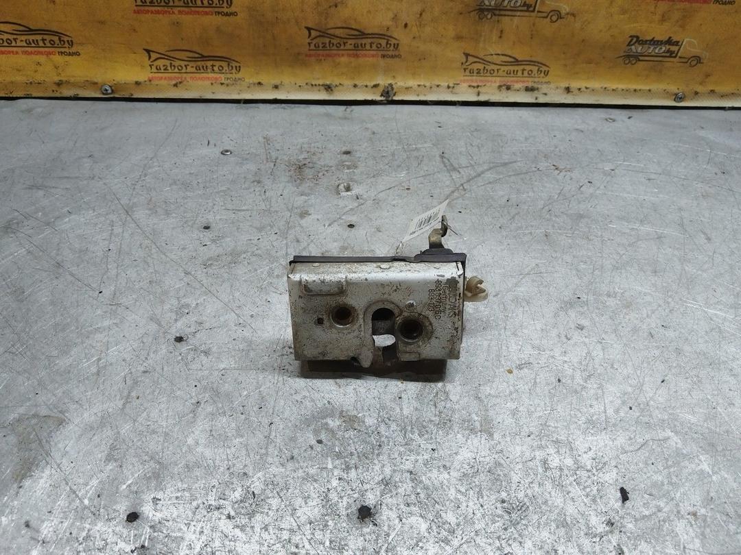 Замок двери передней левой IZW2GA Audi 80