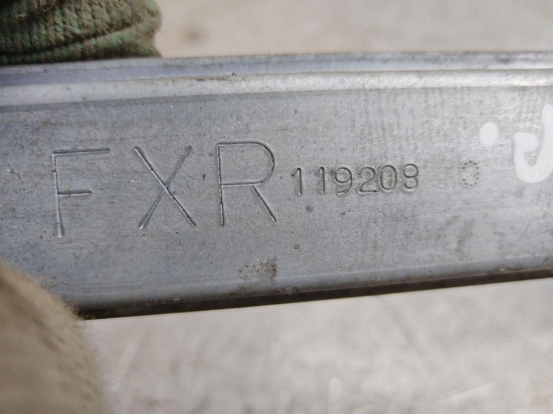 Стеклоподъемник электрический передний правый TR9X1L Nissan Note купить с доставкой. Огромный выбор запчастей и марок авто. У нас есть практически все.