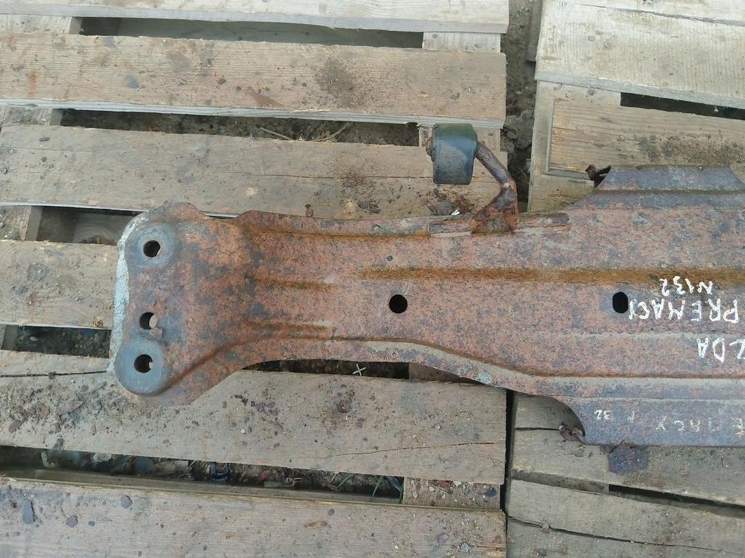 Балка подвески задняя VWDPW4 Mazda Premacy купить