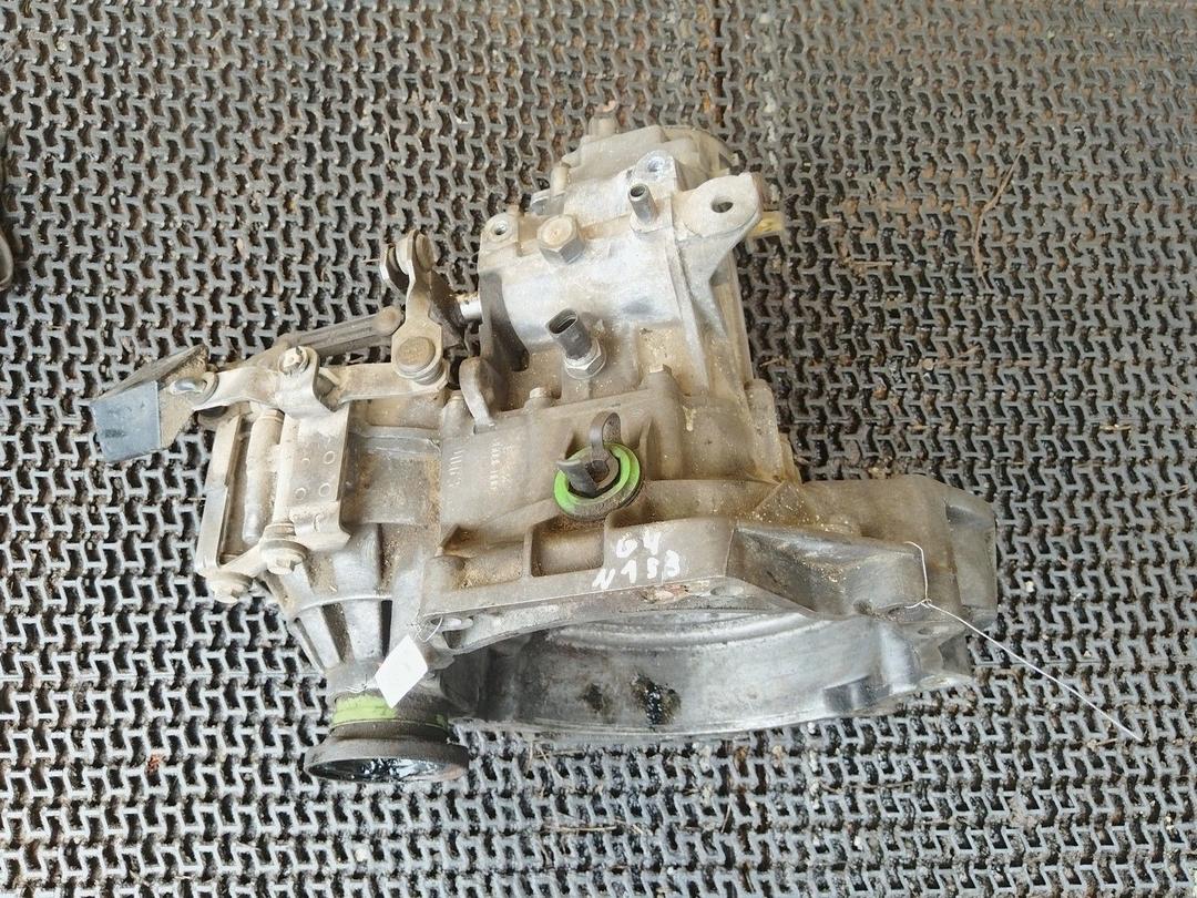 КПП механическая (МКПП) 5-ступенчатая DV63D7 Volkswagen Golf купить в магазине запчастей бу