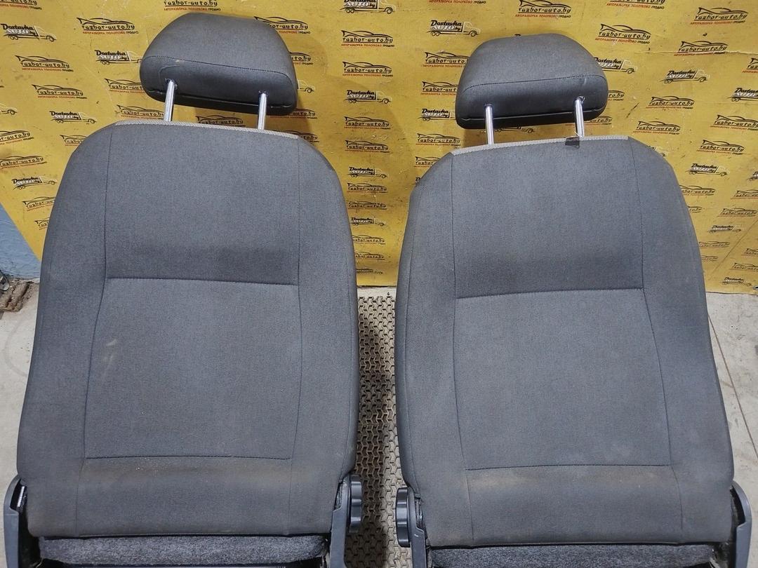 Салон (комплект сидений) YYDWBB Skoda Fabia undefined