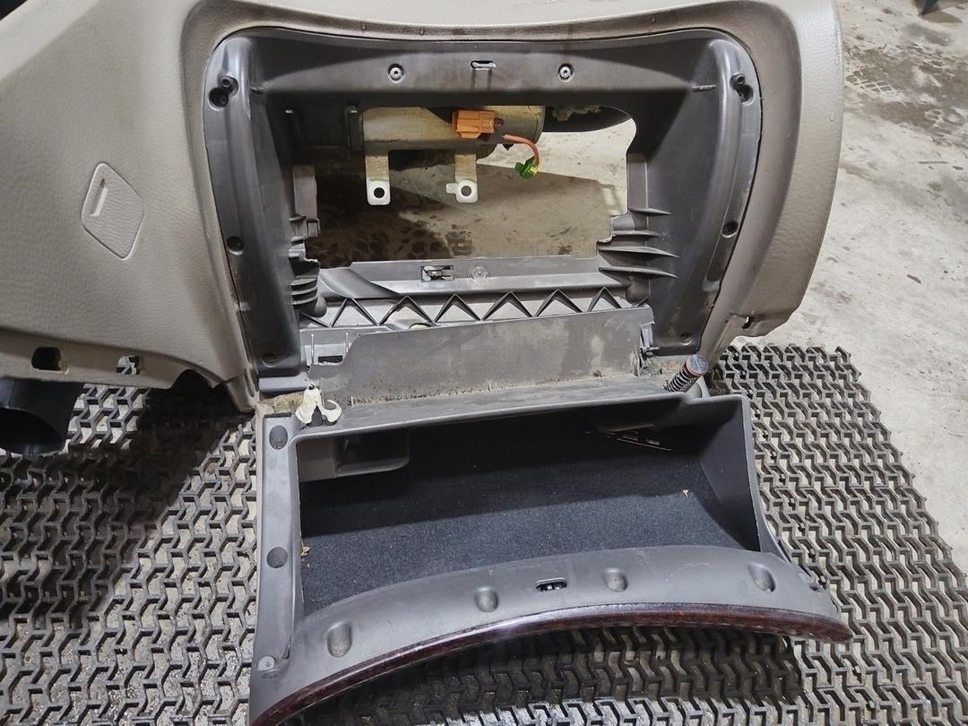 Панель передняя салона (торпедо) M1PNHX Volvo S60 undefined