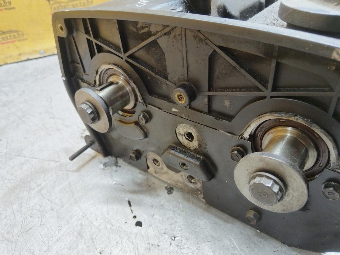 Головка блока цилиндров B3KLD8 Kia Carnival купить на авторазборке