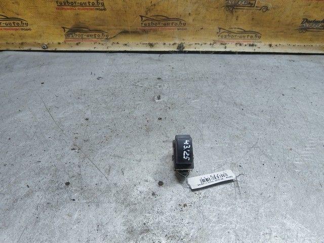 Кнопка стеклоподъемника заднего левого IB9S57 Toyota Avensis купить