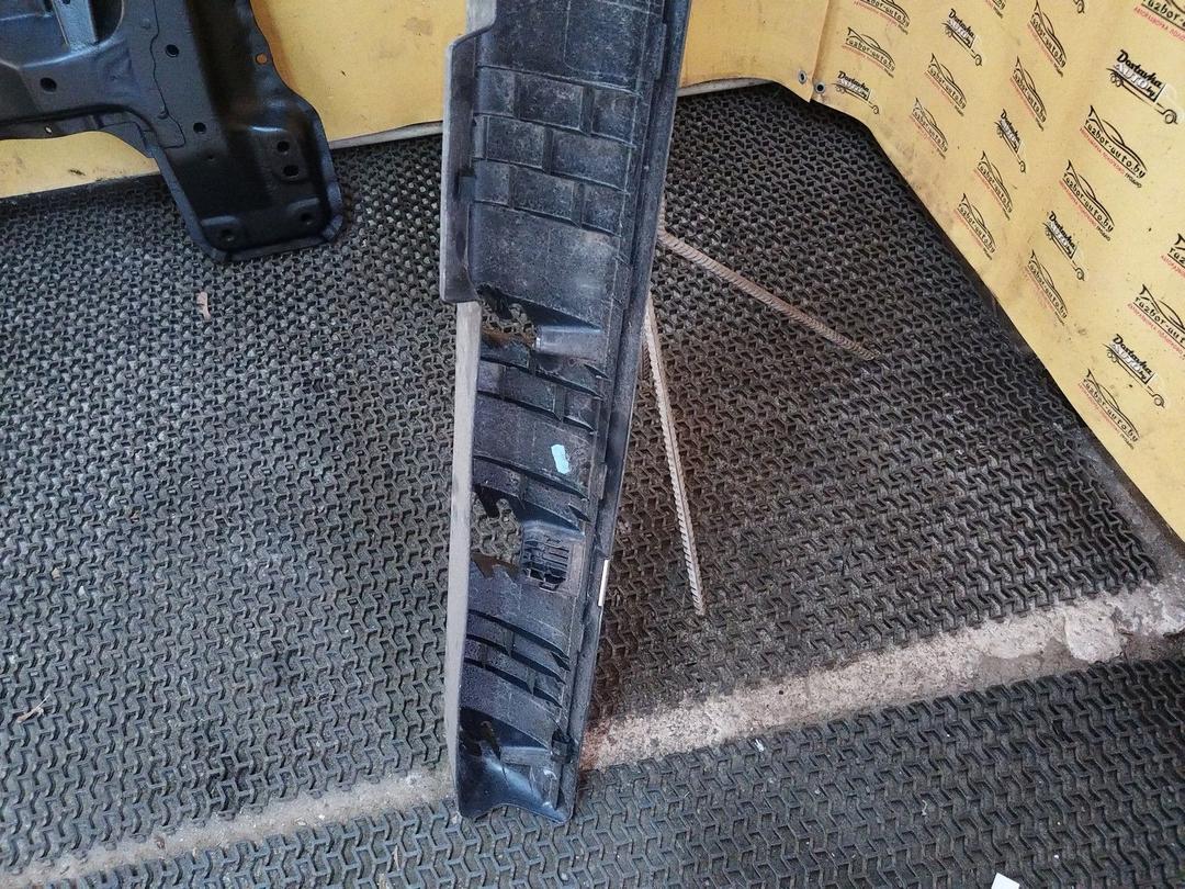 Накладка замка багажника HATQVG Renault Grand Scenic купить на авторазборке