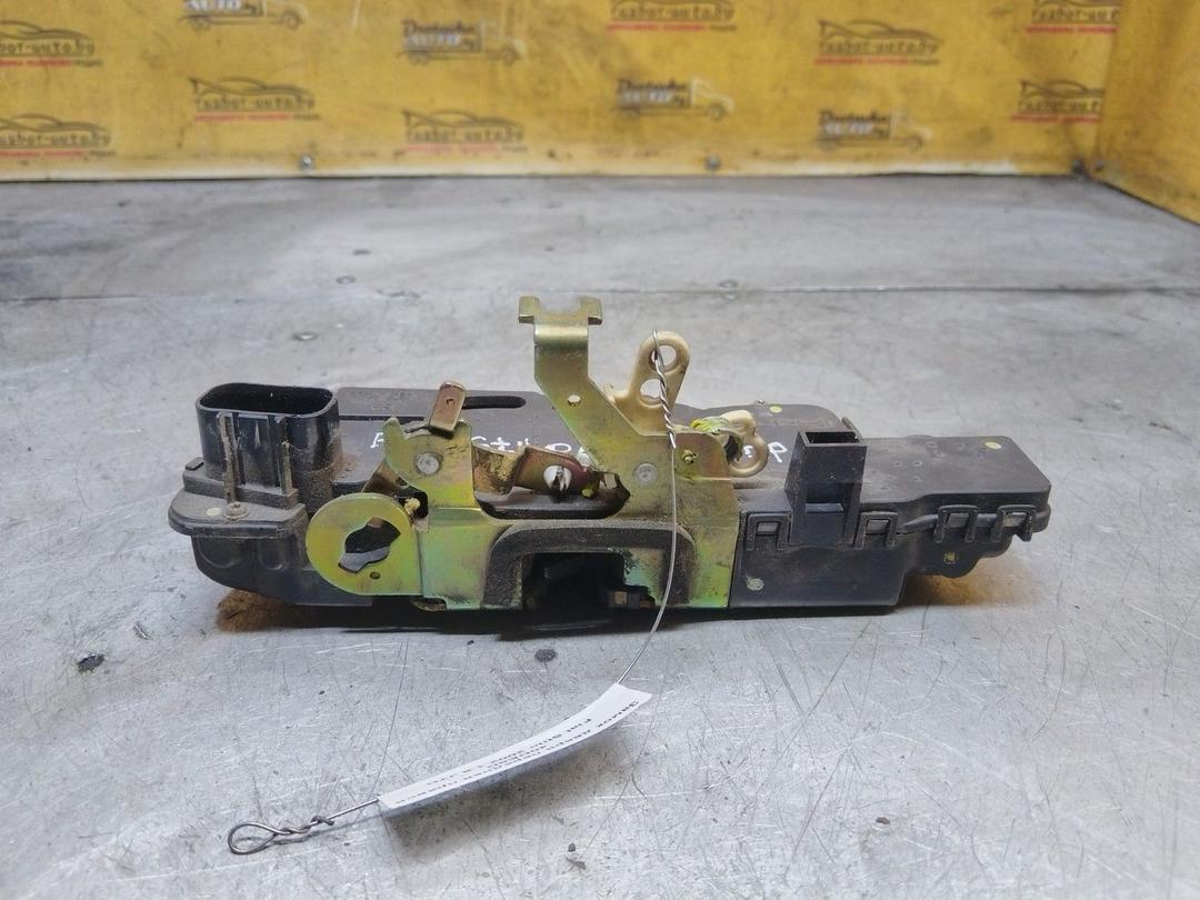 Замок двери передней правой 40DE8D Fiat Stilo купить в магазине запчастей бу