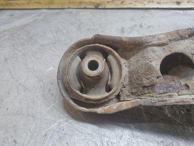 Рычаг задний правый BFR9N6 Mitsubishi Carisma купить на авторазборке