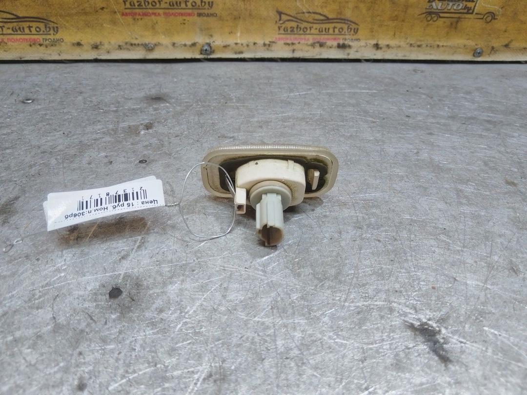 Повторитель передний левый 68I27R Kia Carnival купить