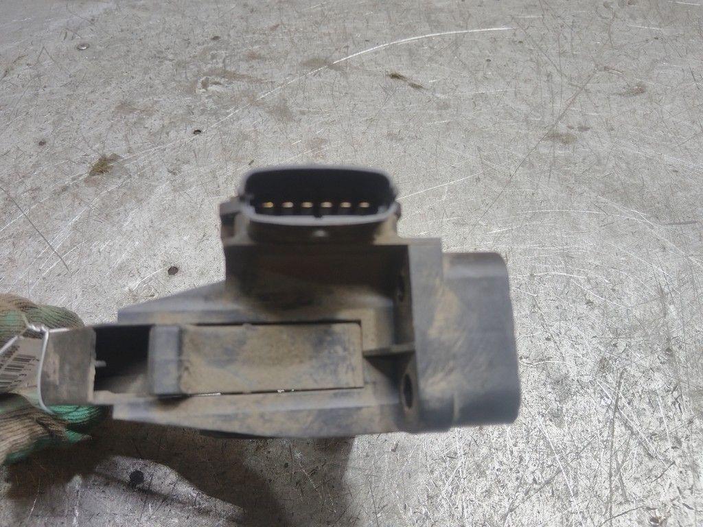 Датчик положения педали газа 0UFDM4 Opel Astra - Фото 5