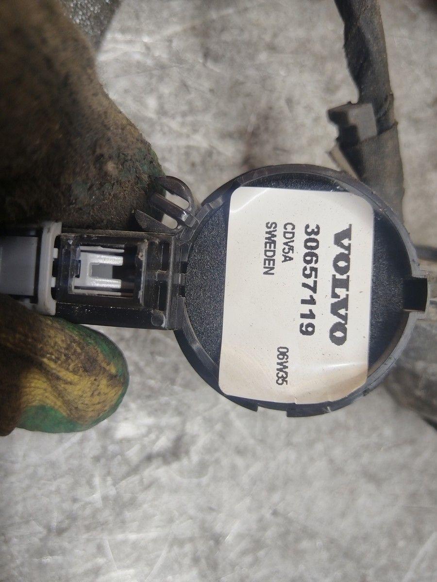 Проводка двери задней левой 67O8IV Volvo S40 купить с доставкой