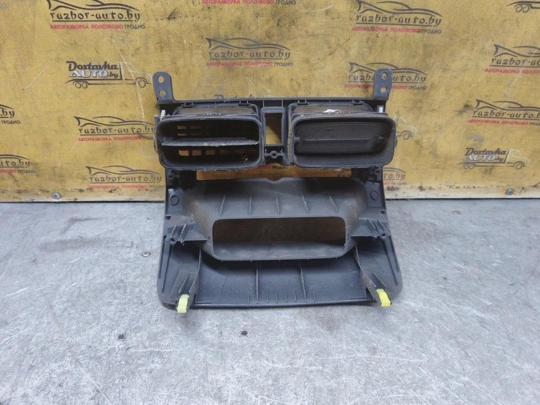 Дефлектор обдува салона ITWBV8 Toyota Avensis купить в магазине запчастей бу