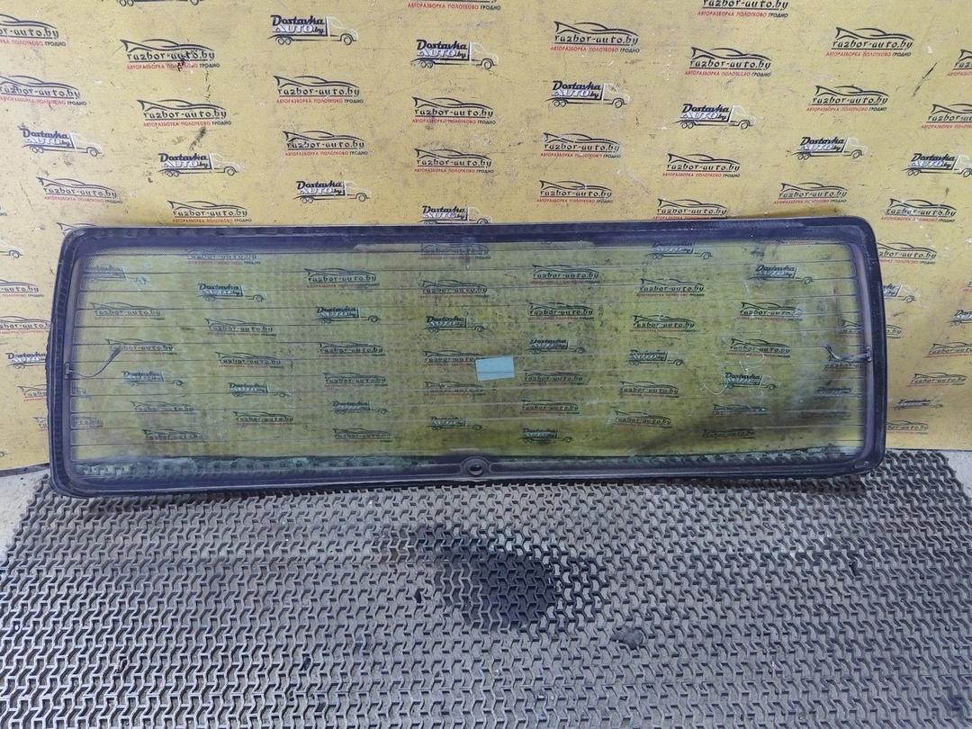 Стекло заднее R8KURM Volkswagen Golf купить в магазине запчастей бу