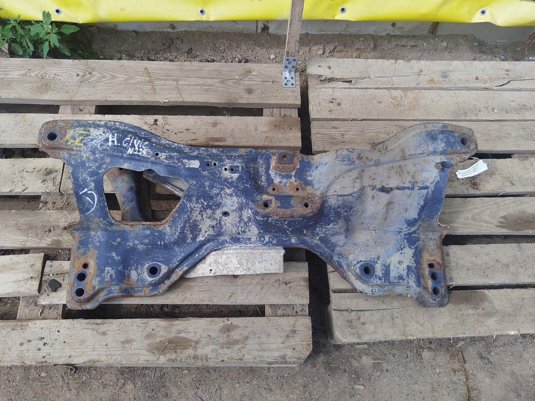 Балка подвески передняя (подрамник) 5KELWT Honda Civic