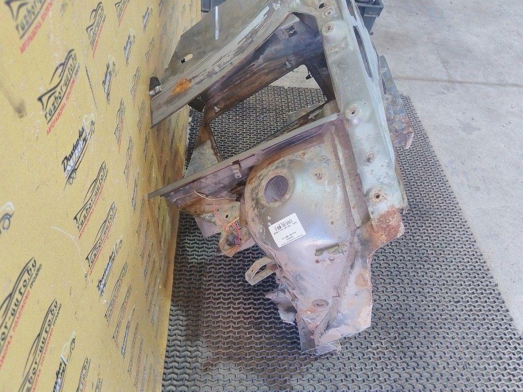 Стакан лонжерона левый XGZSCK Audi 80 - Фото 1