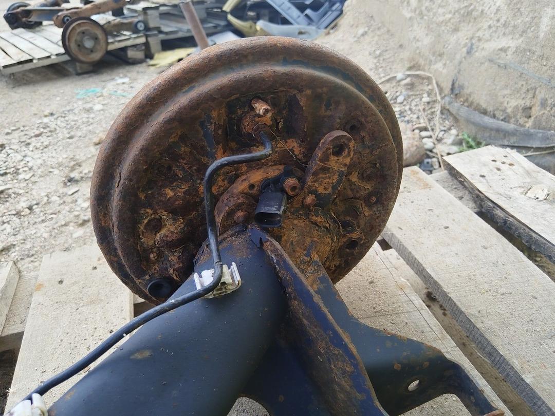 Балка подвески задняя Z6SUM7 Skoda Fabia купить с доставкой