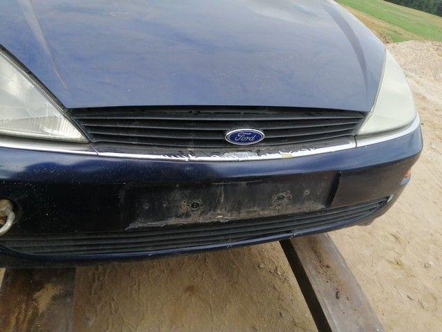 Решетка радиатора LVEX52 Ford Focus - Фото 2