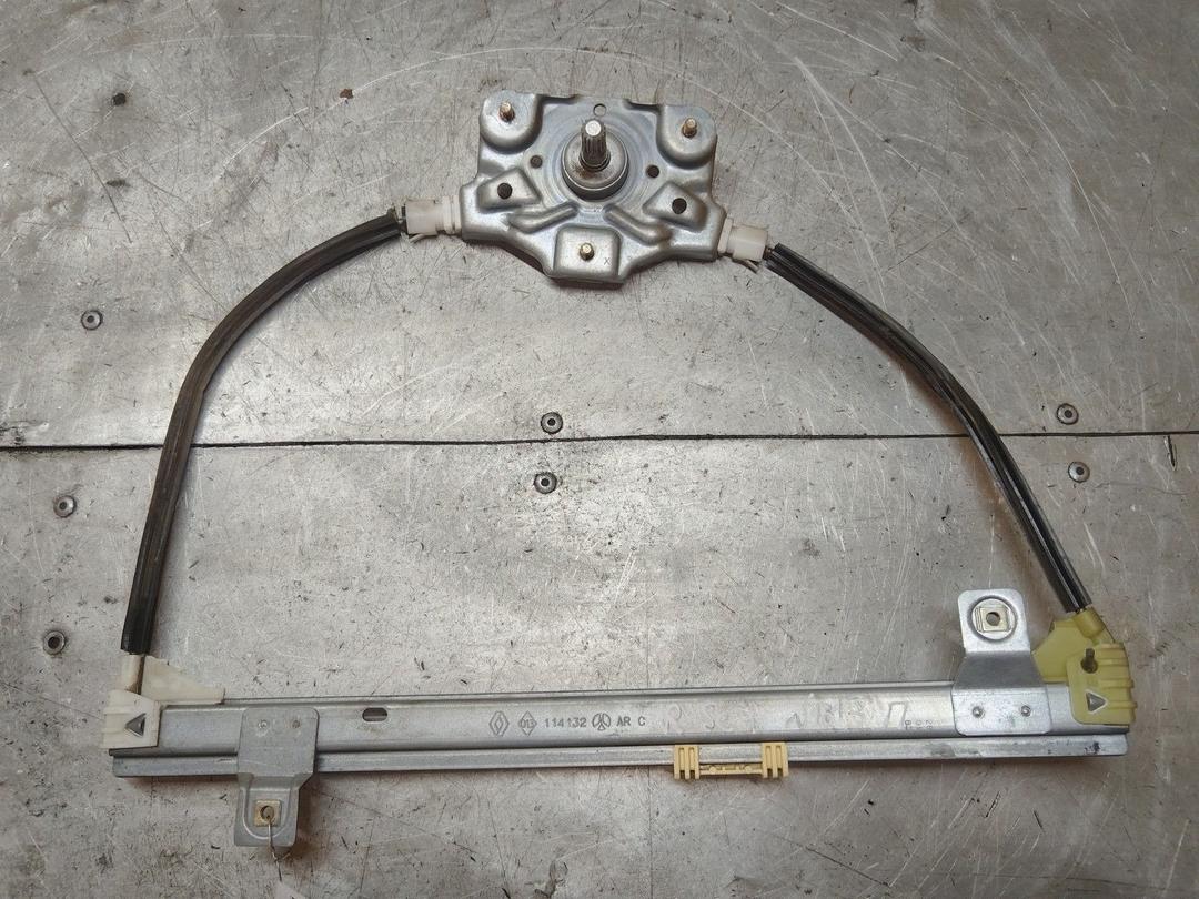 Стеклоподъемник задний правый W5GYV8 Renault Scenic - Фото 1