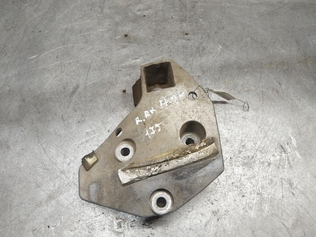 Кронштейн двигателя T3Q0K7 Renault Scenic RX4
