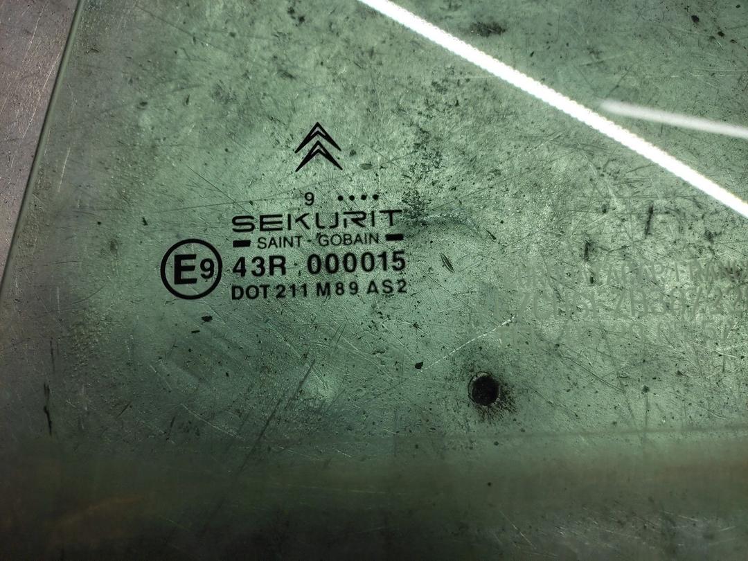 Стекло двери задней левой 6JNEMI Citroen Xsara Picasso купить