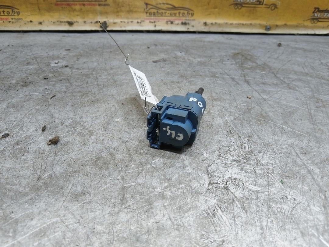 Датчик положения педали сцепления LFN90Y Volkswagen Polo купить с доставкой