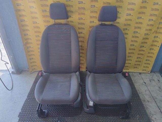 Сиденье переднее CDFHR9 Ford C-Max купить с доставкой