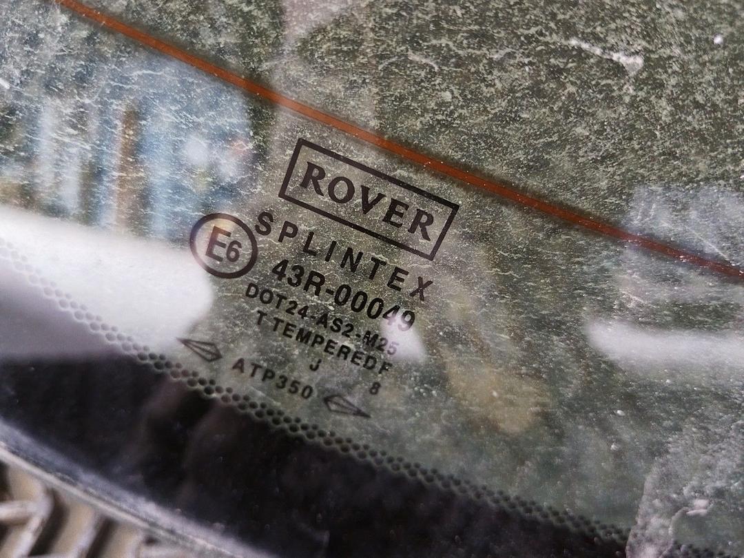 Стекло заднее IVMMYX Rover 400 купить с доставкой