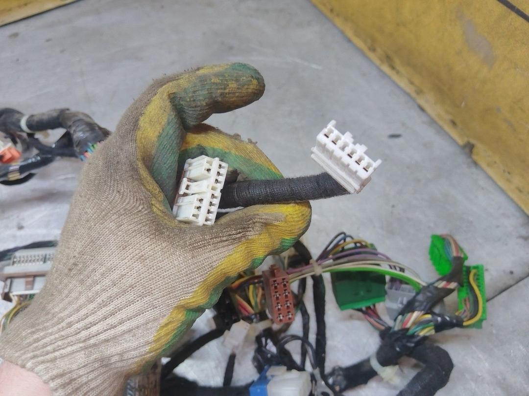 Проводка салона MHXSC1 Volvo V40 undefined