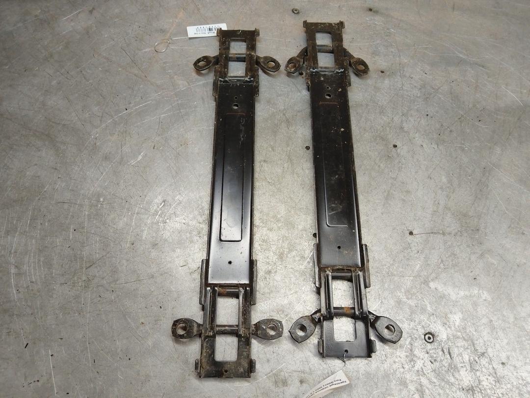 Крепление сиденья 1NTGN4 Ford Galaxy - Фото 2