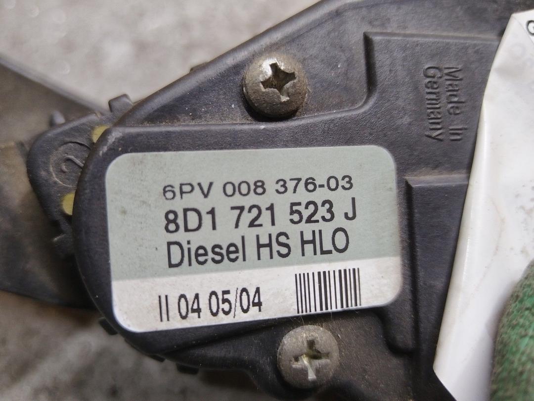 Педаль газа 2Q7USG Volkswagen Passat купить в магазине запчастей бу