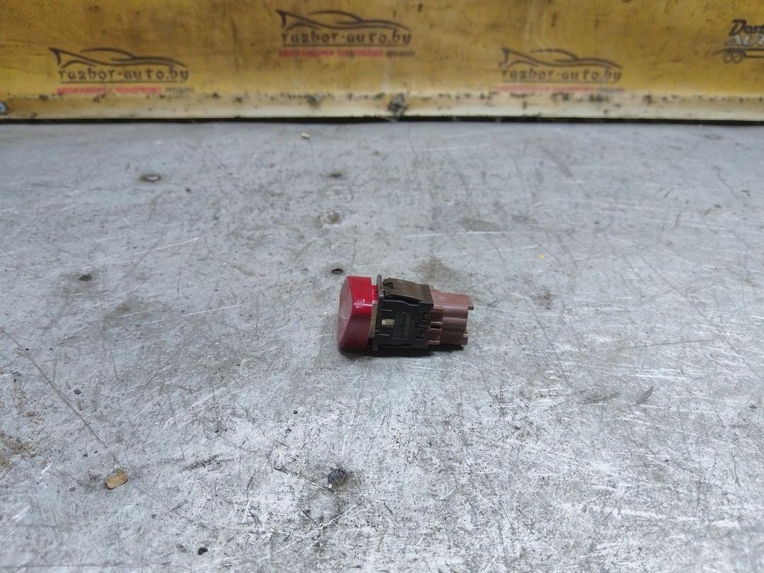 Кнопка аварийной сигнализации OL7B0D Peugeot 607 купить в магазине запчастей бу