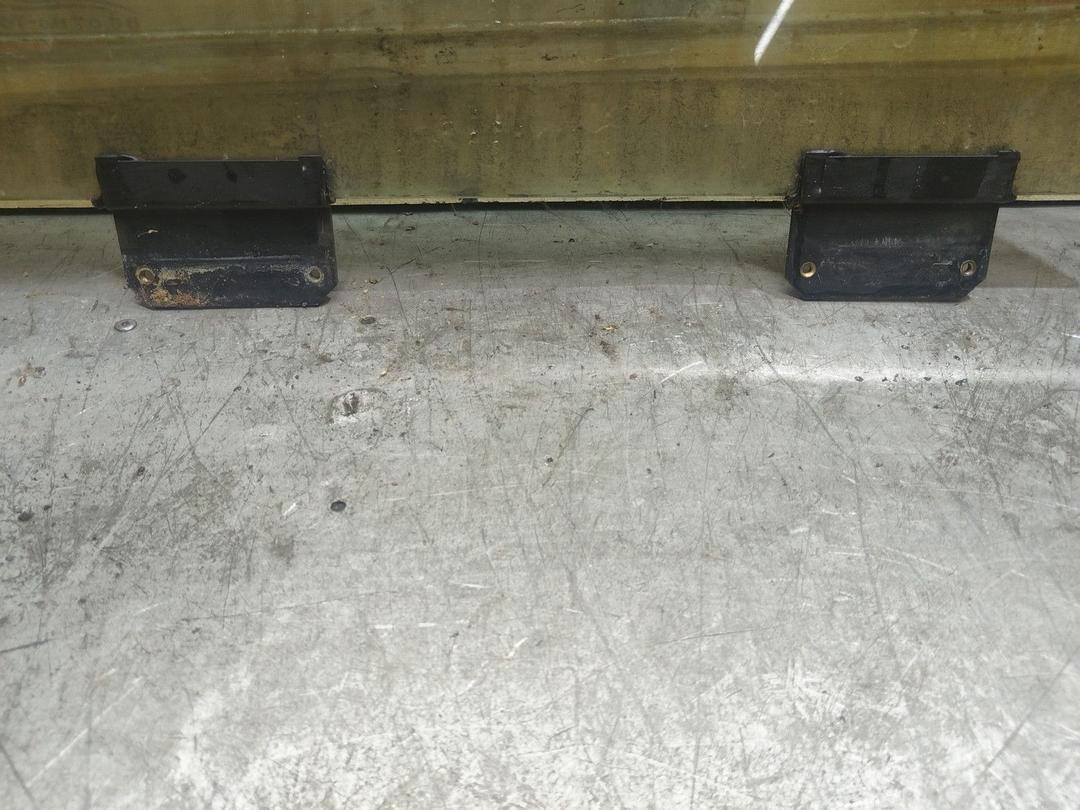 Стекло двери задней правой 3HW0W5 Ford Scorpio купить в магазине запчастей бу