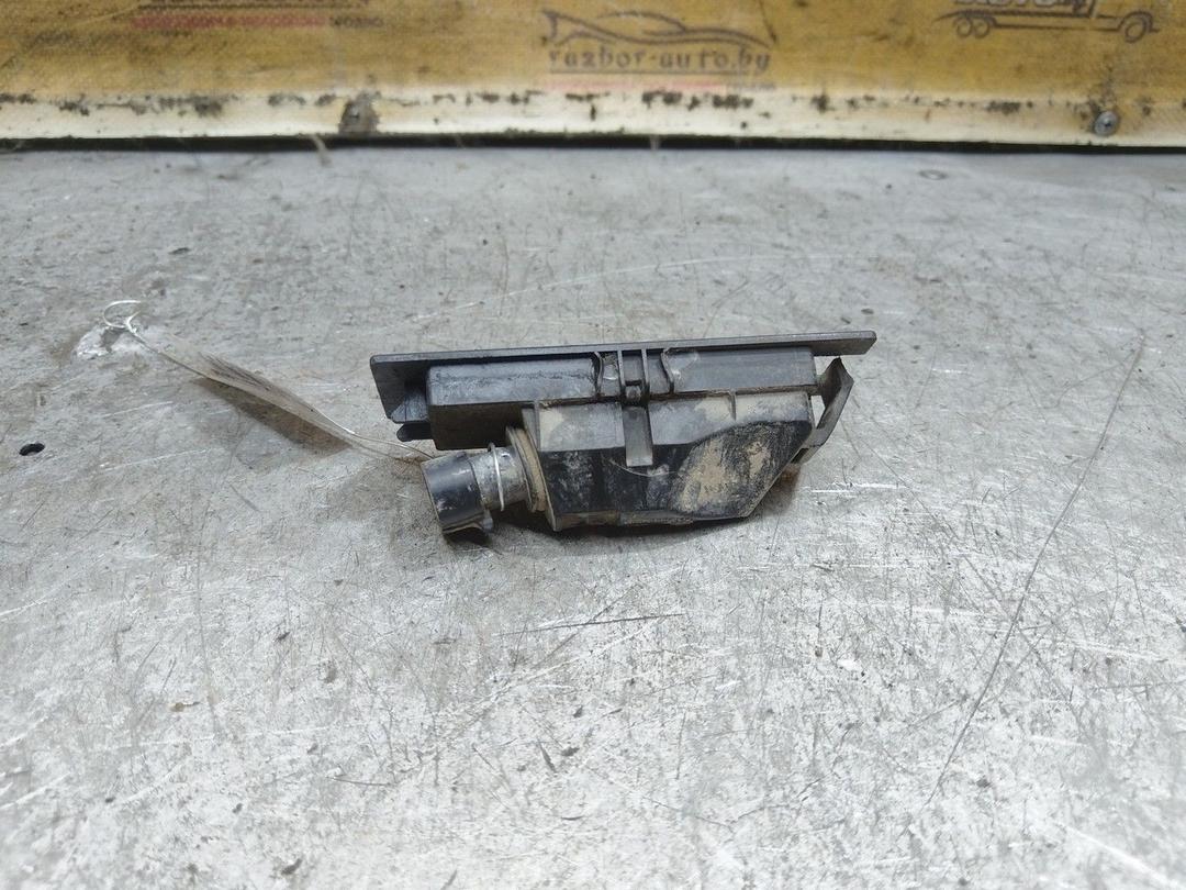 Подсветка номера QI61YI Fiat Linea - Фото 2