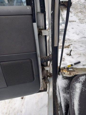 Ограничитель открывания двери задней ZVJ2U5 Seat Alhambra купить в магазине запчастей бу