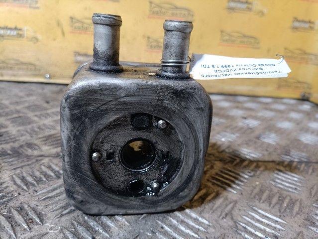 Теплообменник масляного фильтра ZVDFCA Skoda Octavia - Фото 1