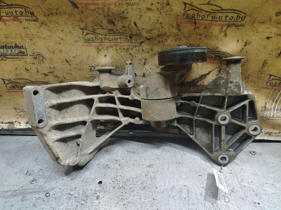 Кронштейн генератора AHON0P Mercedes A W168 - Фото 1